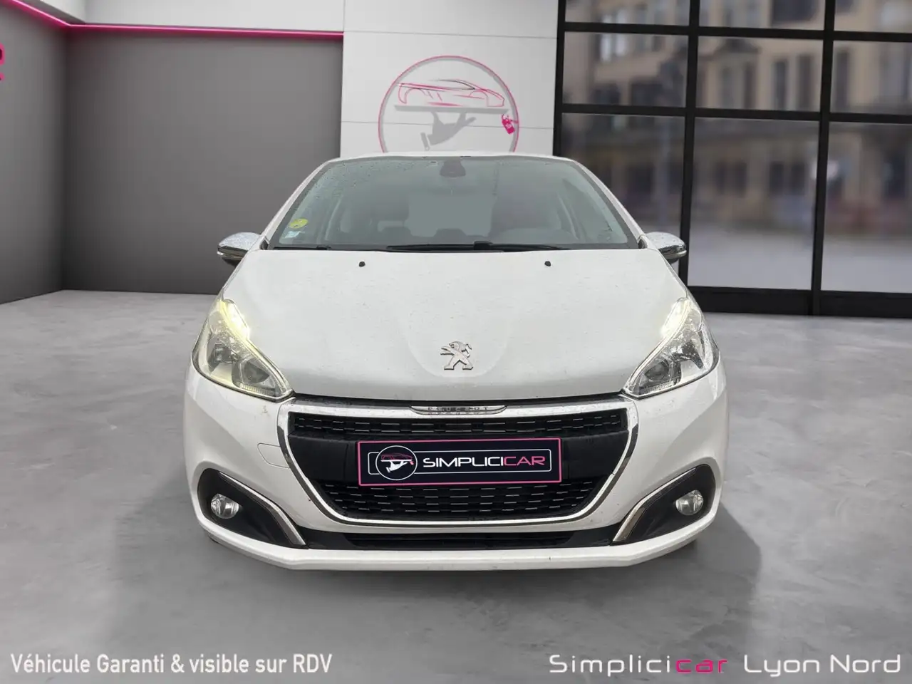 Peugeot 208 208 — photo 8