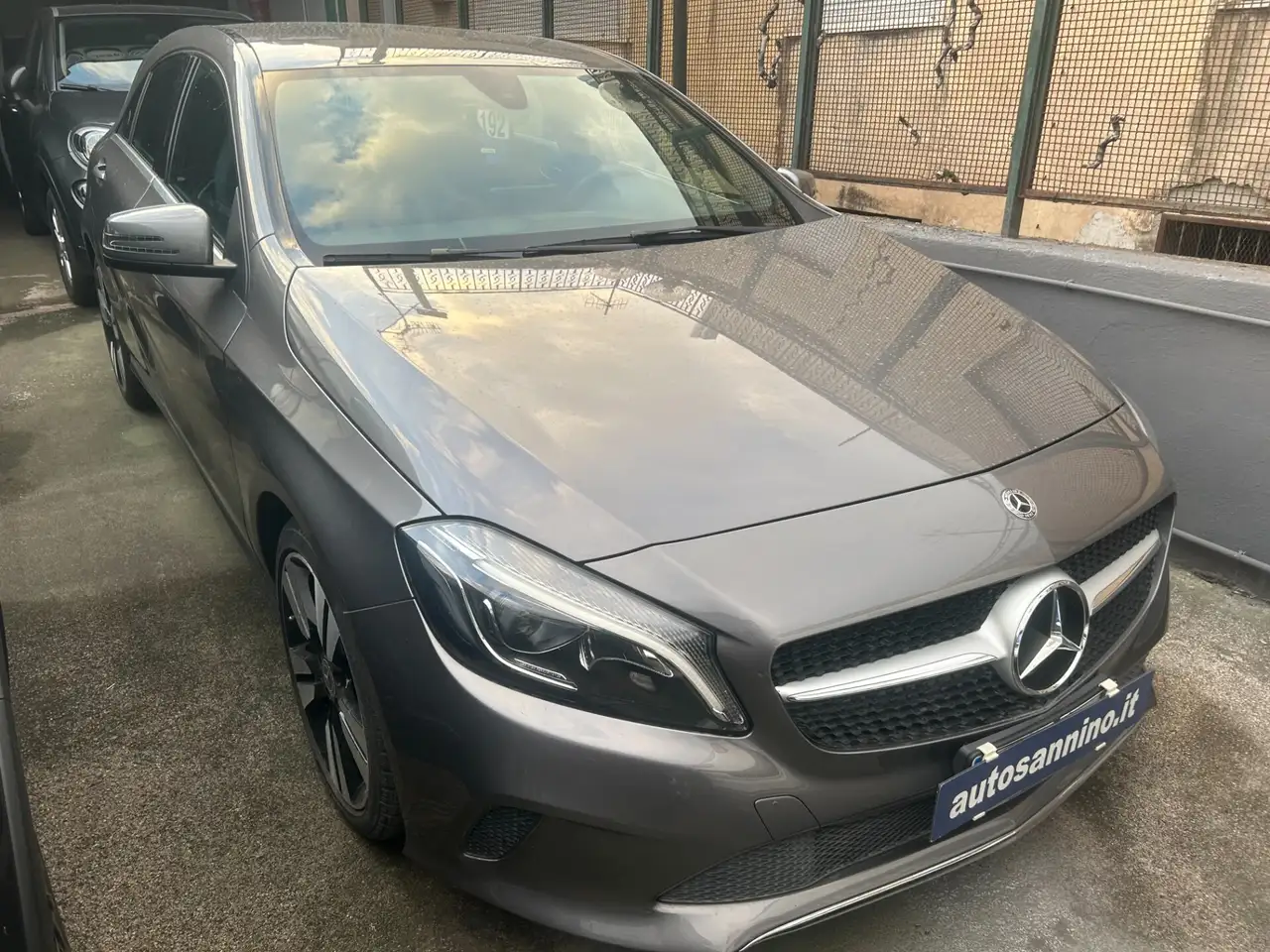 Mercedes-Benz A 180