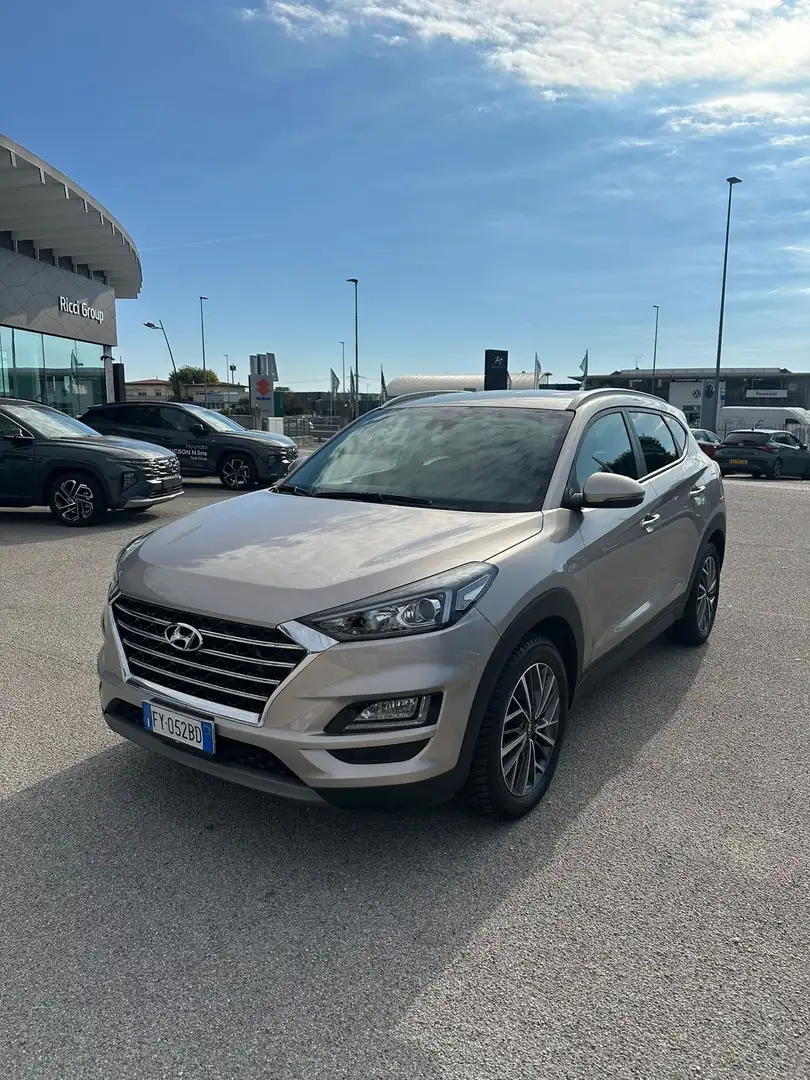 Hyundai TUCSON Tucson 1.6 CRDi 136CV DCT XPrime Gris - 1