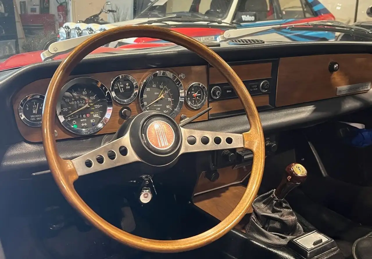 Fiat 124 Spider, foto 2