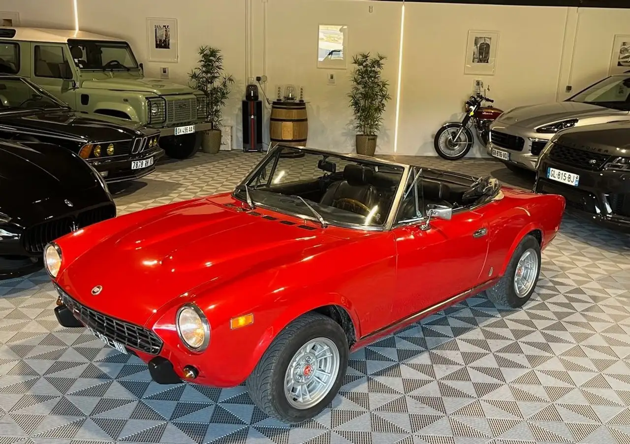 Fiat 124 Spider, foto 3