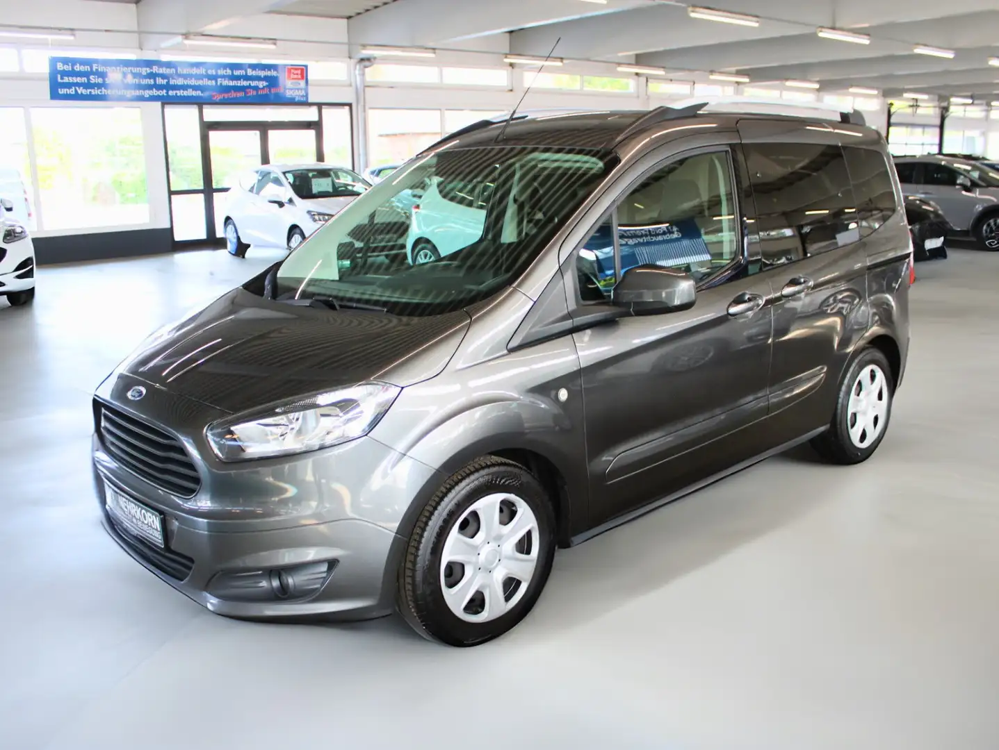 Ford Tourneo Courier TREND Klima Winter Paket AHK PDC aus 1. Hand Gris - 2