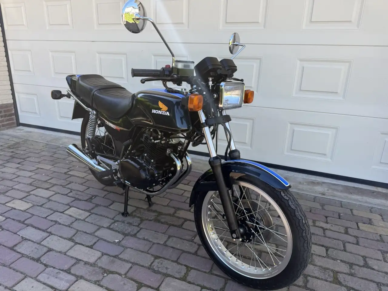 Honda CB 250