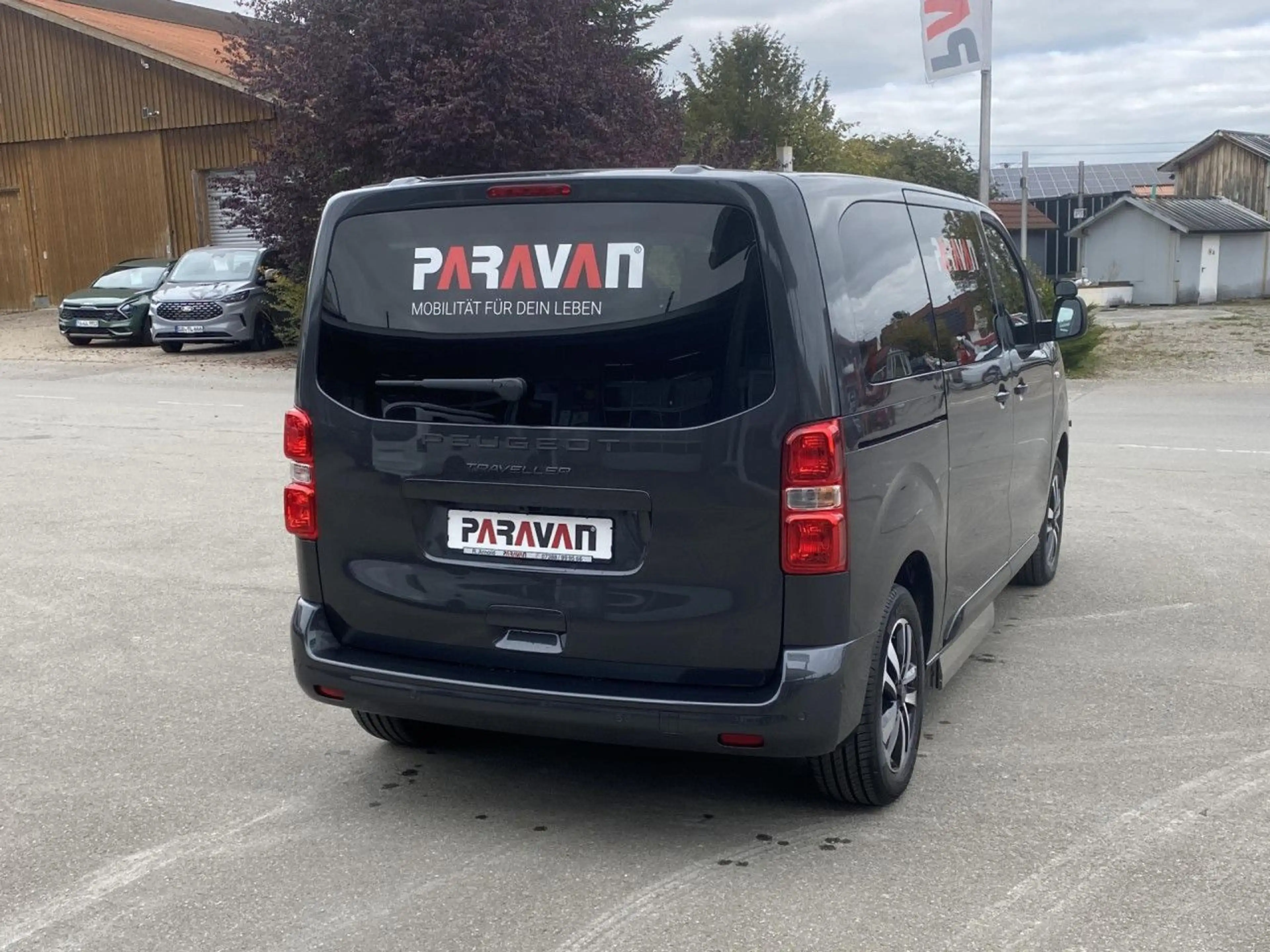 Peugeot Traveller L2 Allure Facelift 2.0 BlueHDi 180 EAT8 — photo 5