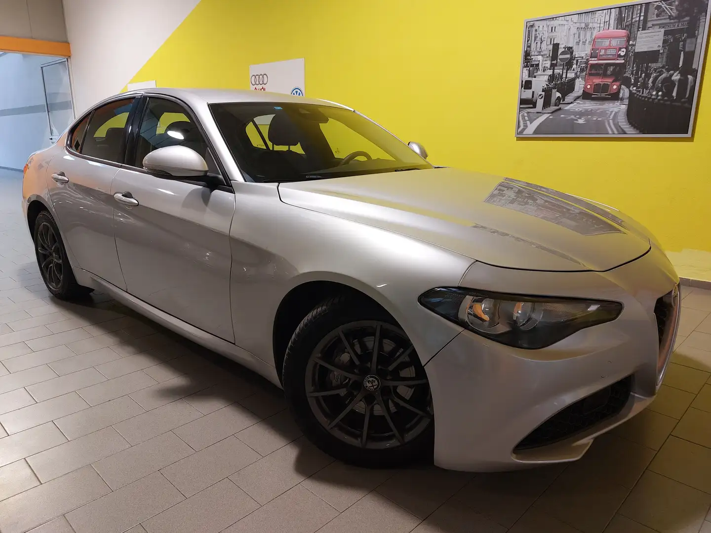 Alfa Romeo Giulia GIULIA 2.2 T 150CV NAVI Argento - 1