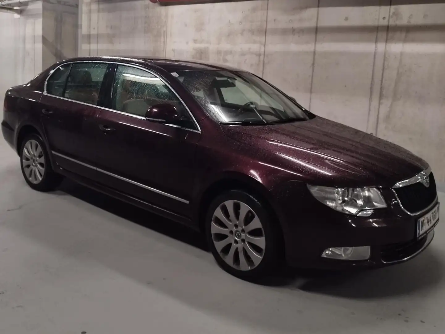 Skoda Superb Superb Elegance 2,0 TDI CR DPF DSG Elegance Rot - 2