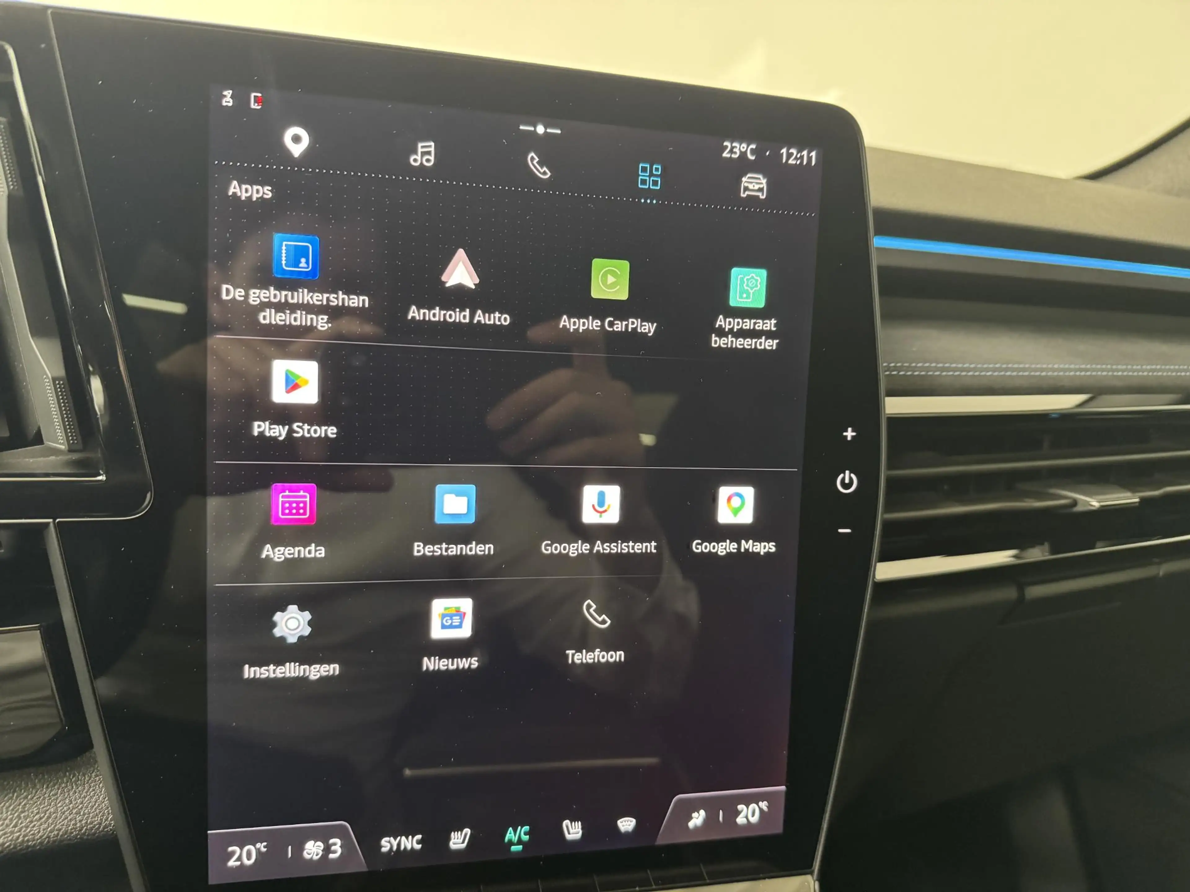 Renault Austral 1.2 E-Tech full hybrid 200 Techno Esprit Alpine | — photo 34