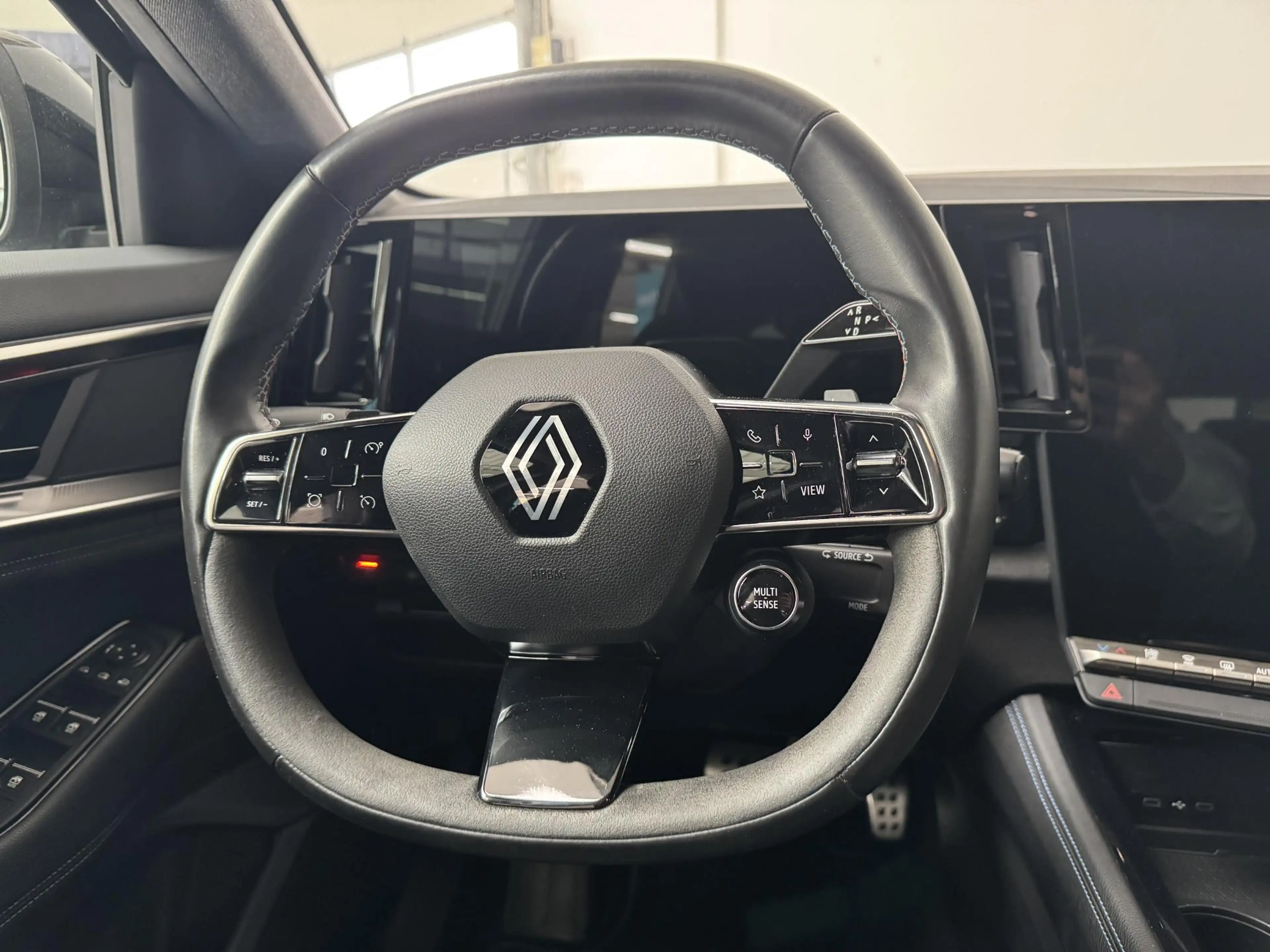 Renault Austral 1.2 E-Tech full hybrid 200 Techno Esprit Alpine | — photo 41