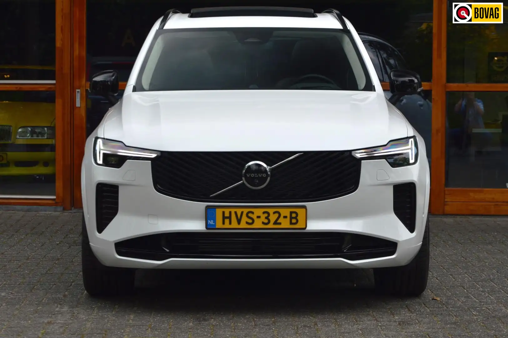 Volvo XC90 T8 AWD Ultra Dark | Luchtvering | Facelift | Bower Fehér - 1