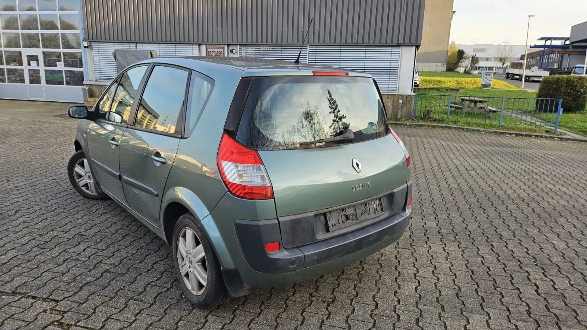 Renault Grand Scenic Authentique 1.6 16V Green - 2