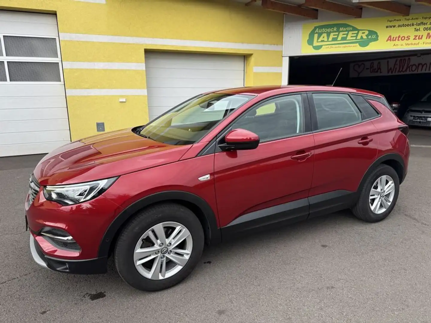 Opel Grandland X Elegance 1.5CDTI Automatik - LED - AHK Rot - 2