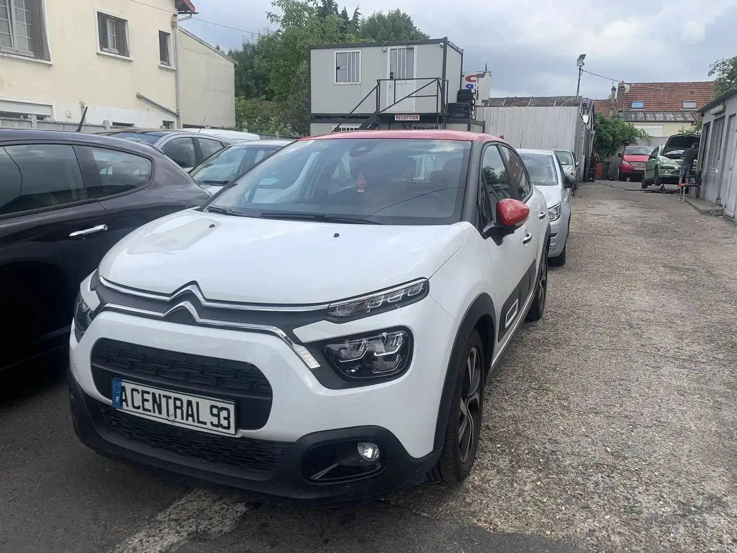 Citroen C3 1.2 THP 110CH S\u0026S SHINE EAT6 Blanc - 1