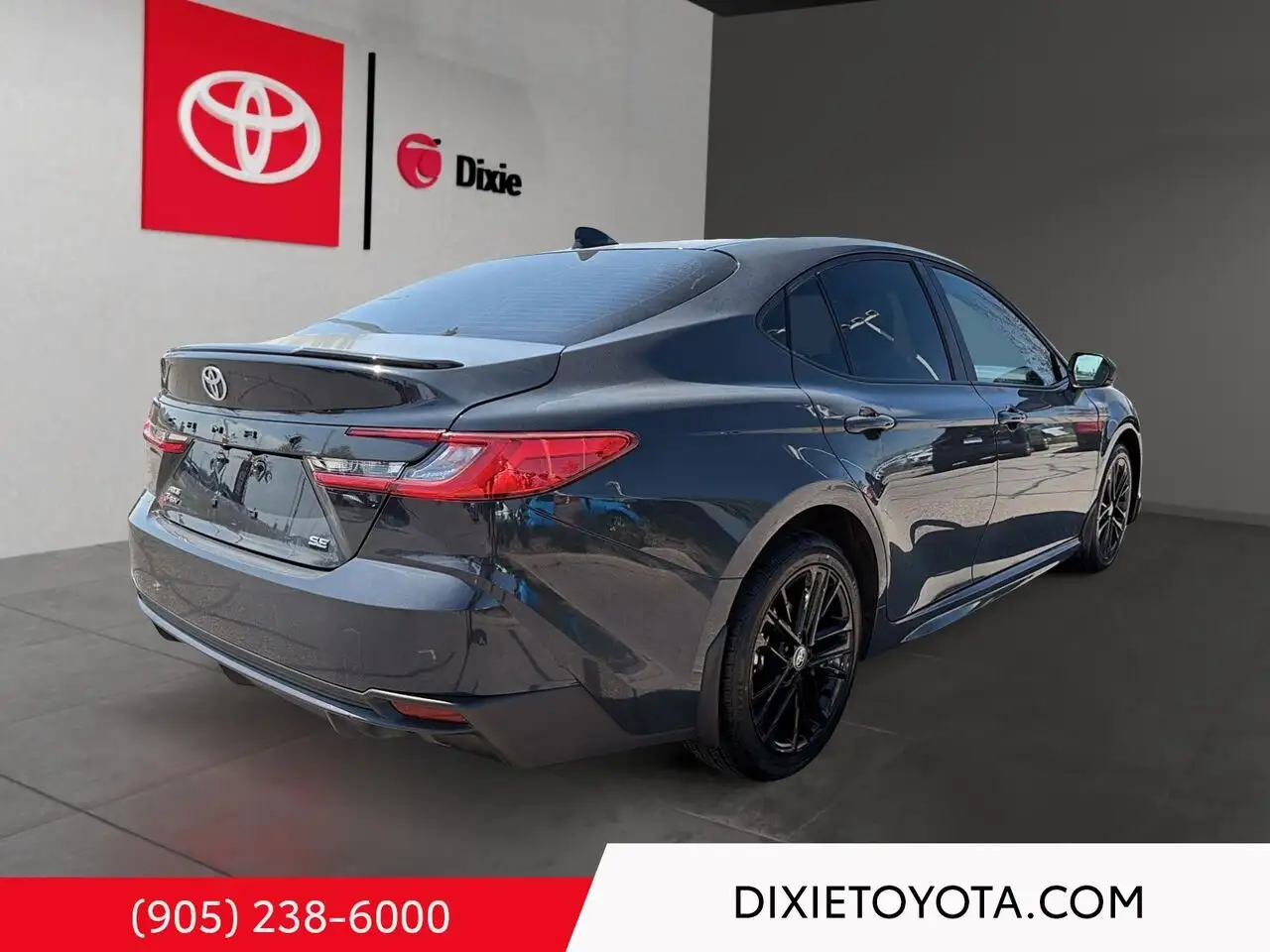 Toyota Camry снимка Toyota Camry