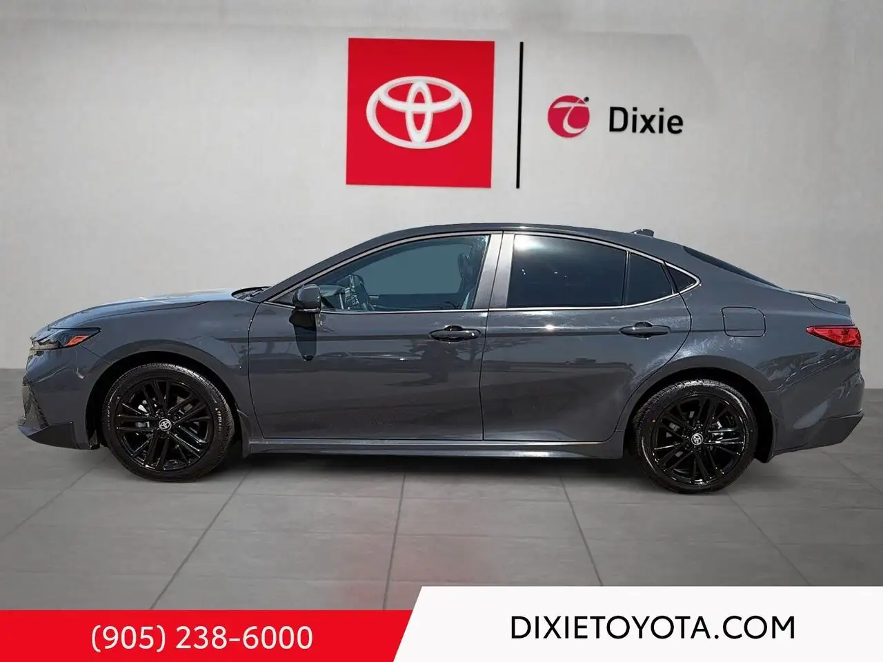 Toyota Camry снимка Toyota Camry