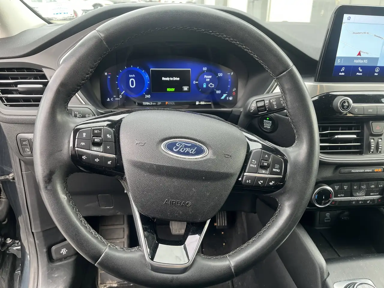 Ford Escape снимка Ford Escape