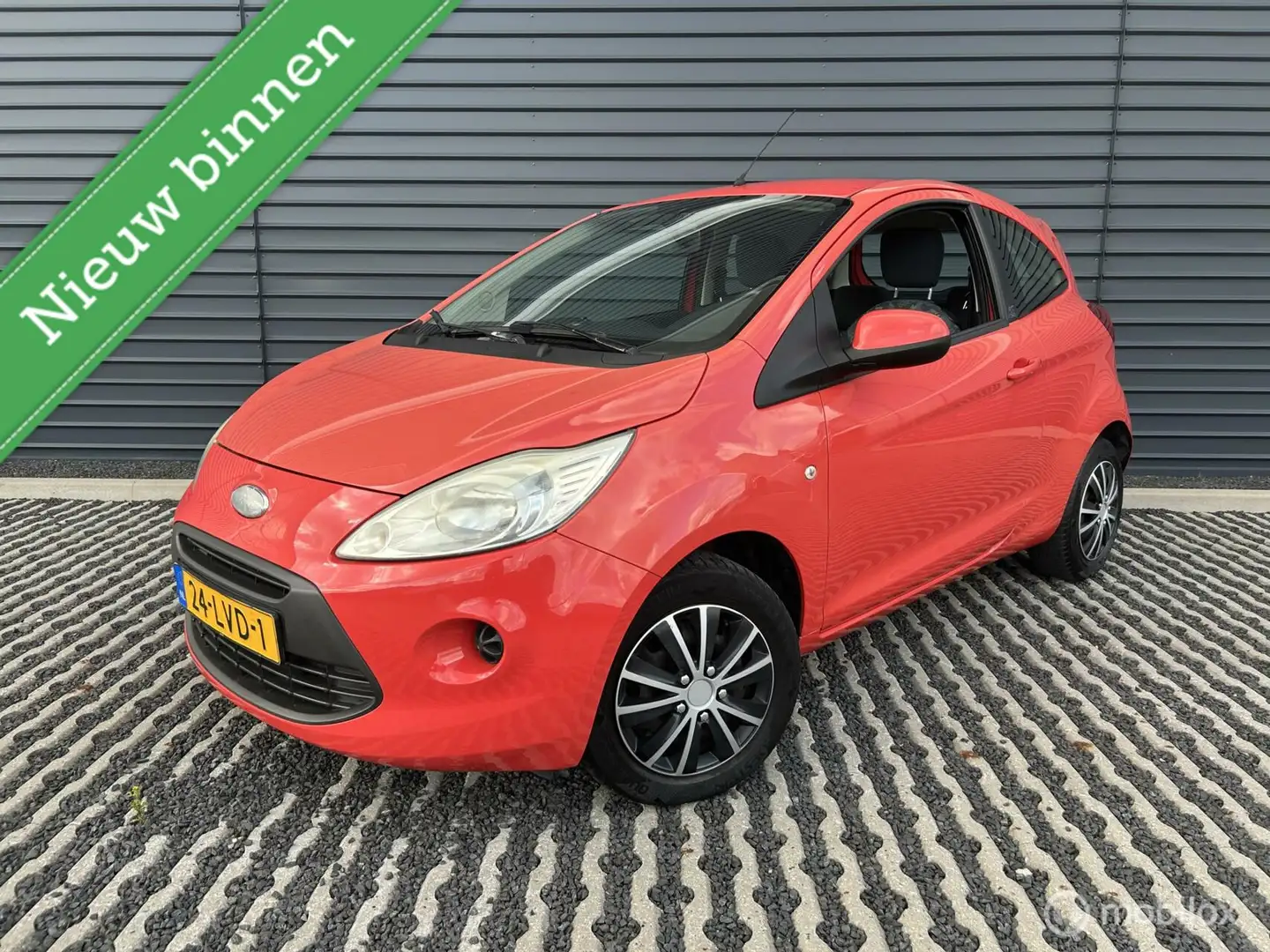 Ford Ka/Ka+ 1.2 Cool&Sound | Airco | Elek. ramen en spiegels Roşu - 1