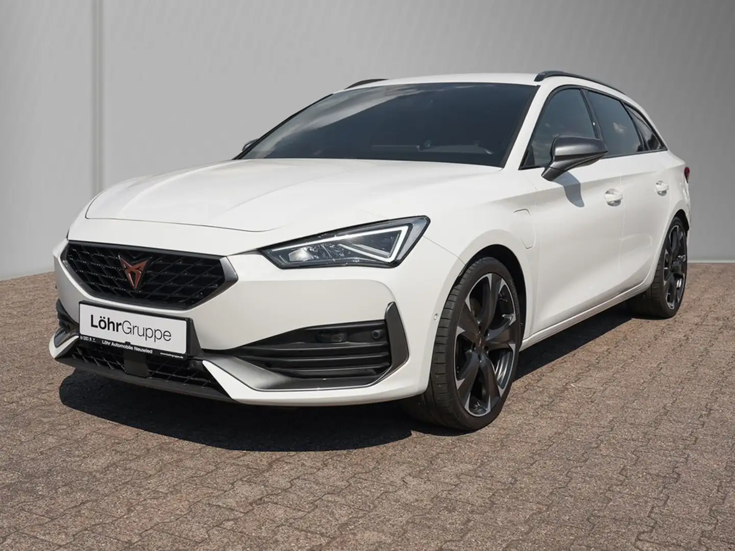 CUPRA Leon Sportstourer VZ e-Hybrid DSG /AHK/LED/Navi Weiß - 2
