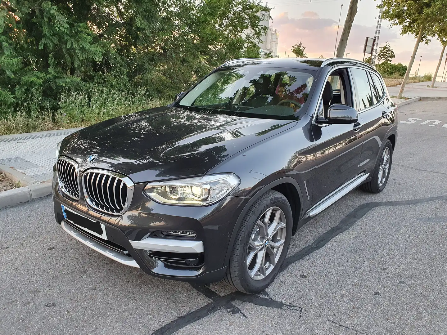 BMW X3 xDrive 20dA Gris - 2
