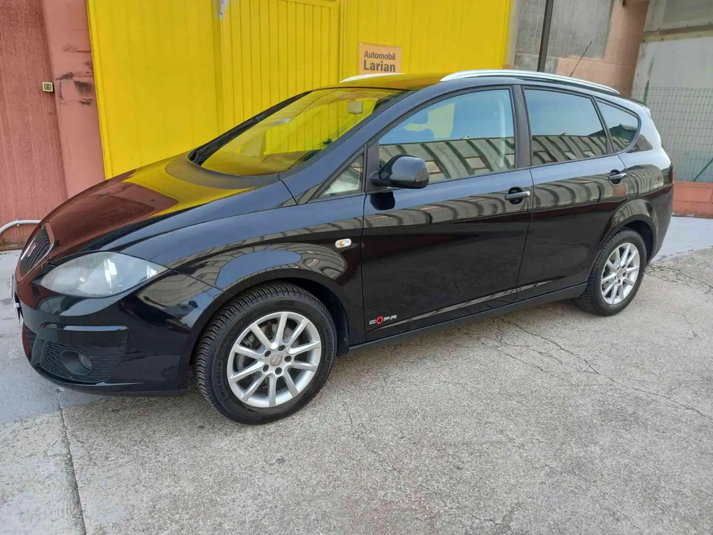 SEAT Altea XL 1.6 TDI 105 CV CR DPF Style NEOPATENTATI Nero - 2