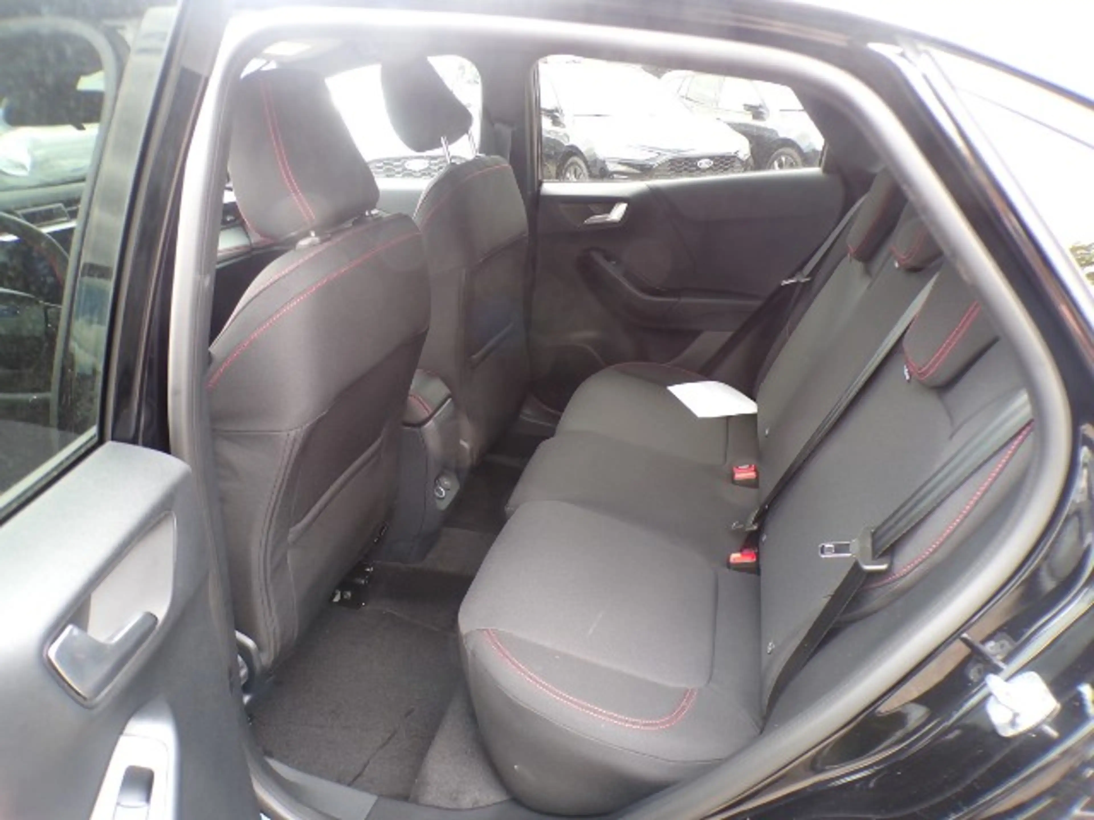 Ford Puma ST Line Automatik 5 Jahre FGS / Winterpaket - PDC — photo 12