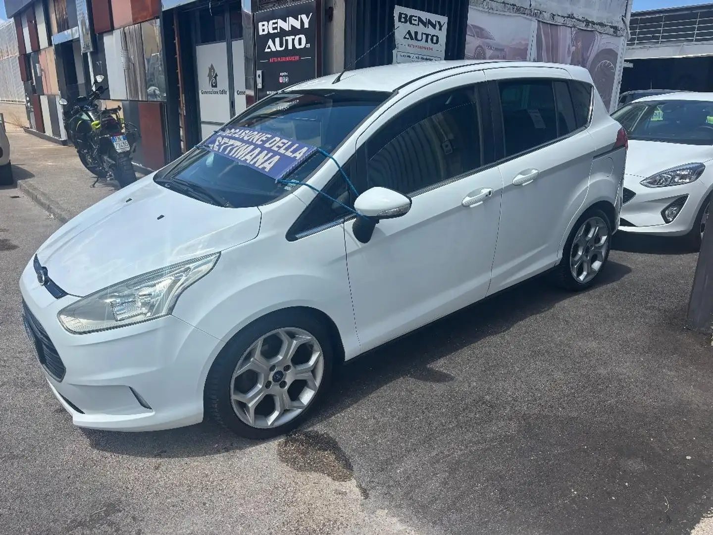 Ford B-Max 1.0 100CV Ecoboost Titanium Bianco - 2