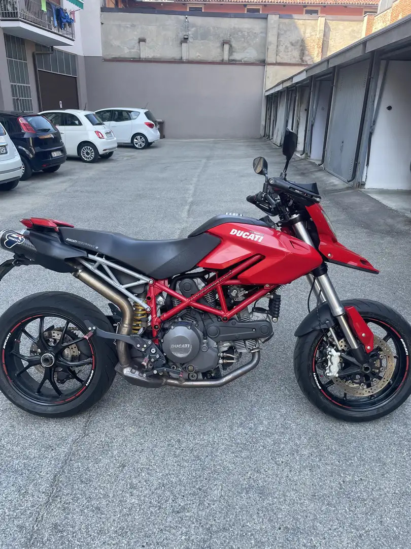 Ducati Hypermotard 796 depotenziata - 1