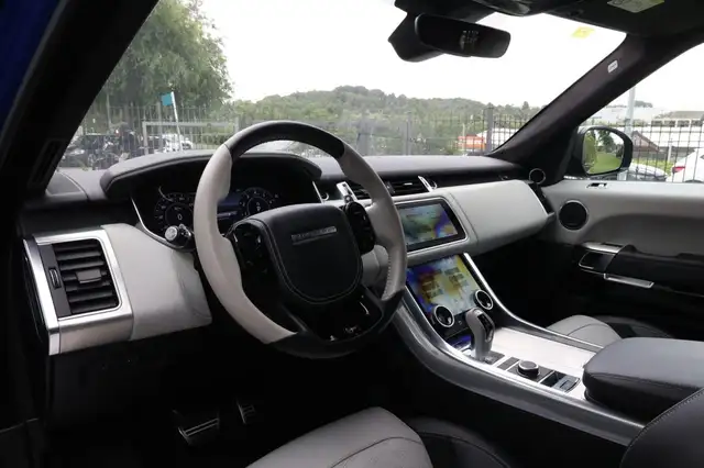 Land Rover Range Rover Sport view 14