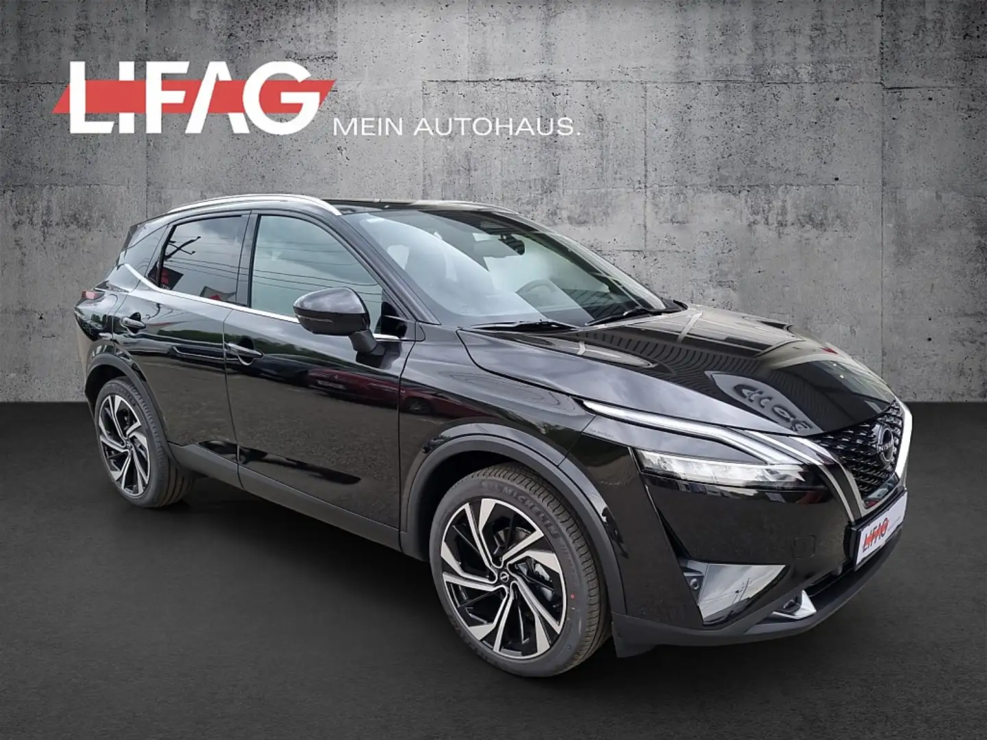 Nissan Qashqai 1,3 MHEV Tekna+ *ab € 32.990,-* Schwarz - 1