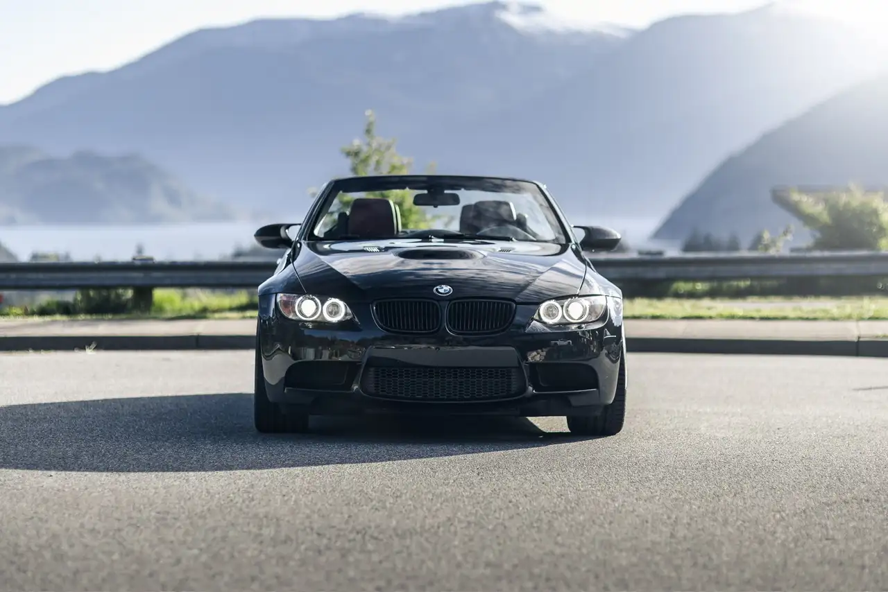 BMW M3 снимка BMW M3