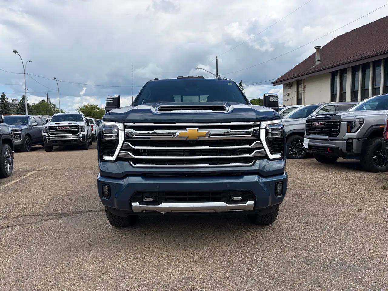 Chevrolet Silverado 3500 photo Chevrolet Silverado 3500