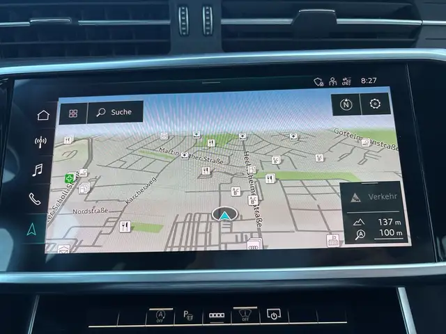 Audi A6 Avant view 10