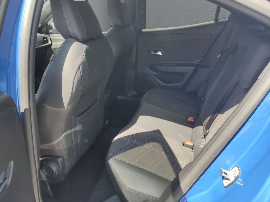 Opel Mokka E
