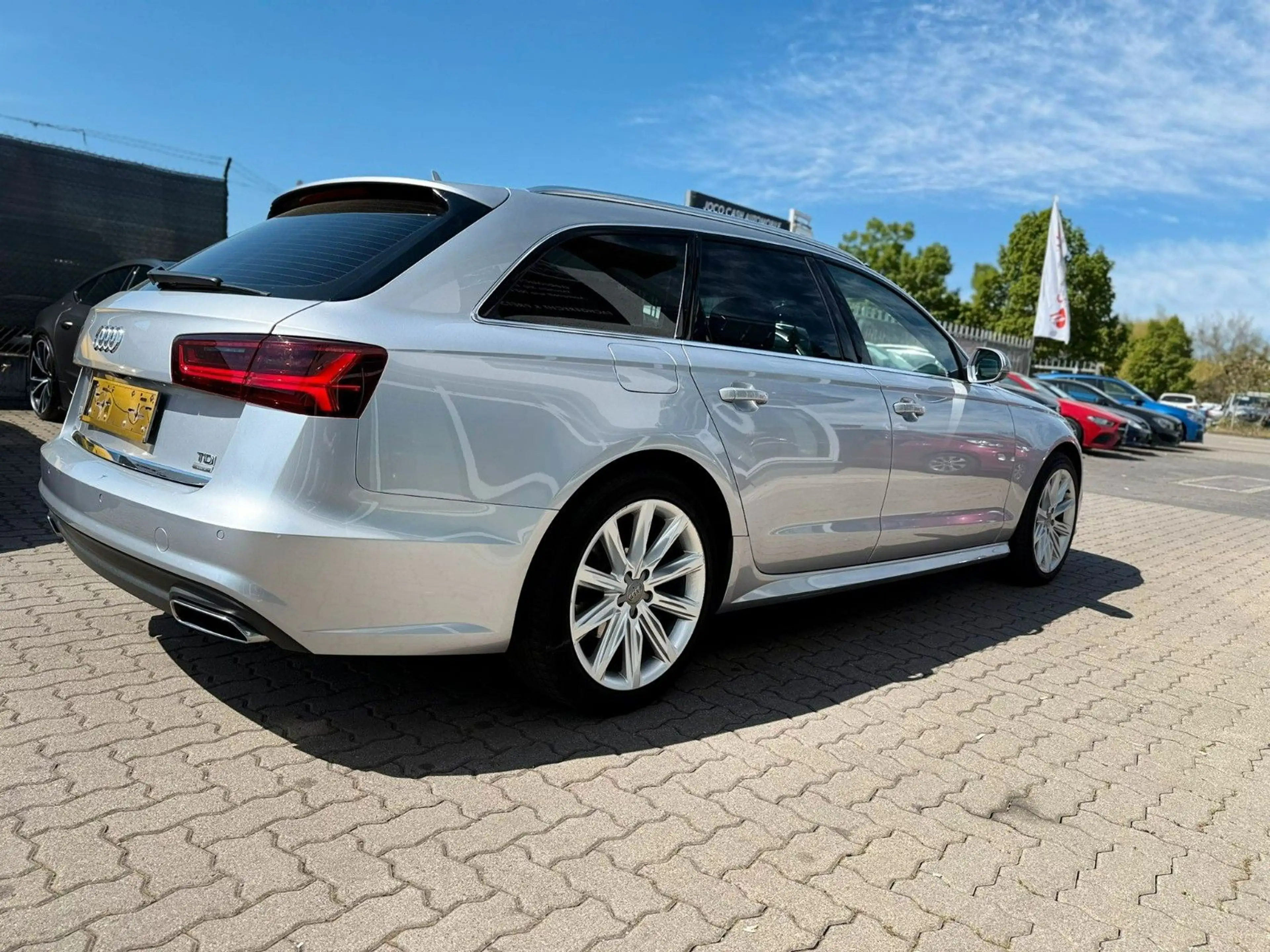 Audi A6 Avant 2.0 TDI ultra*KAMERA*AHK*TEMPOMAT*SHZG* — photo 5