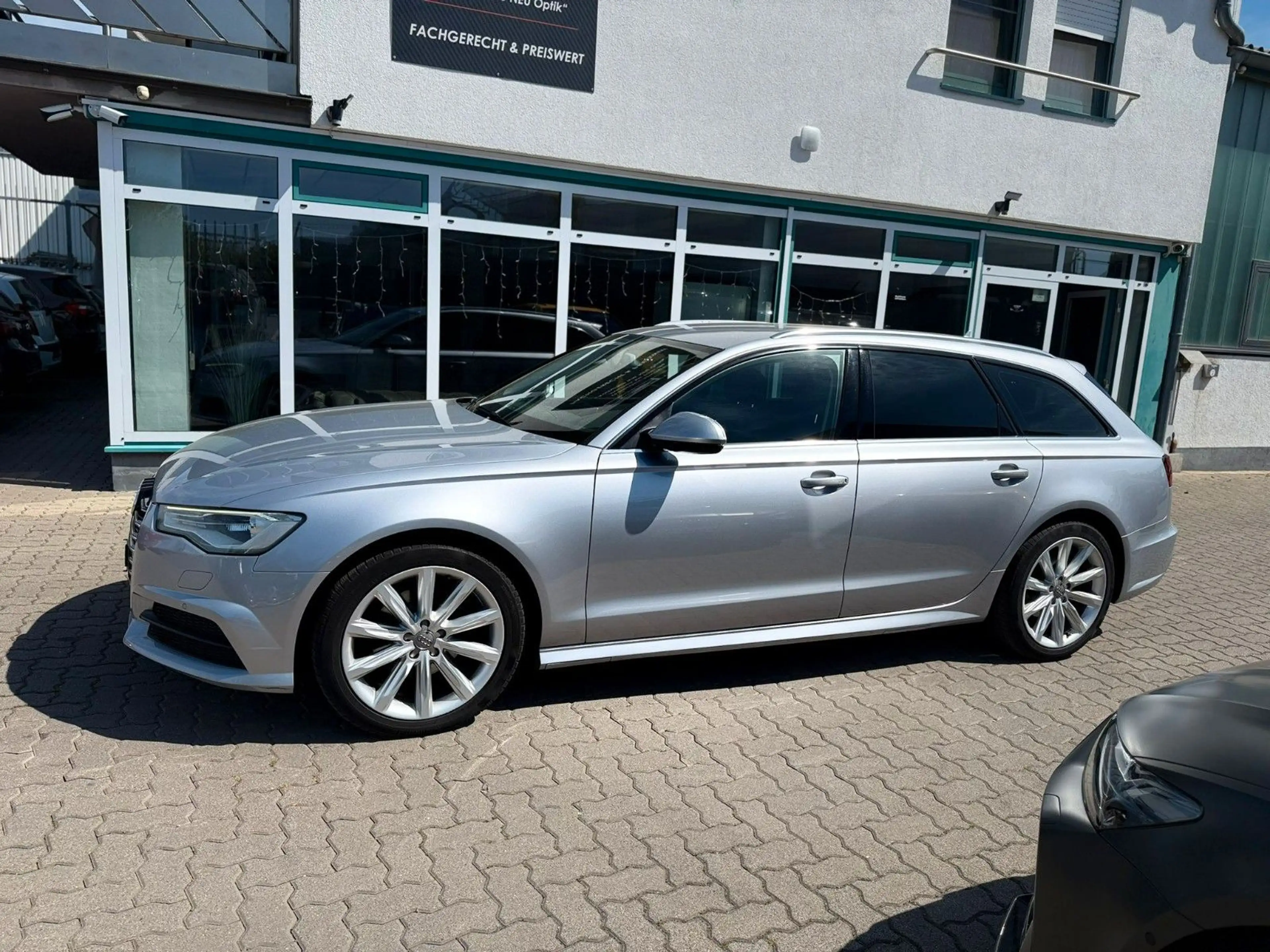 Audi A6 Avant 2.0 TDI ultra*KAMERA*AHK*TEMPOMAT*SHZG* — photo 7