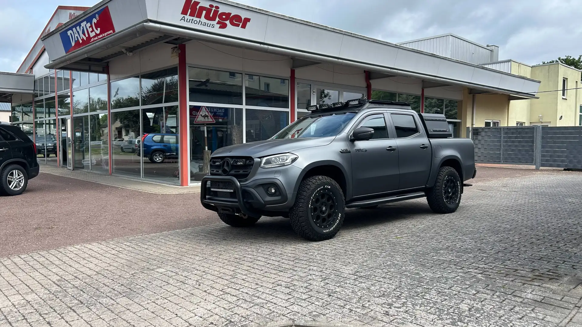 Mercedes-Benz X 350 X 350 d 4Matic Doppelkabine Edition Power (470.252) Grau - 1