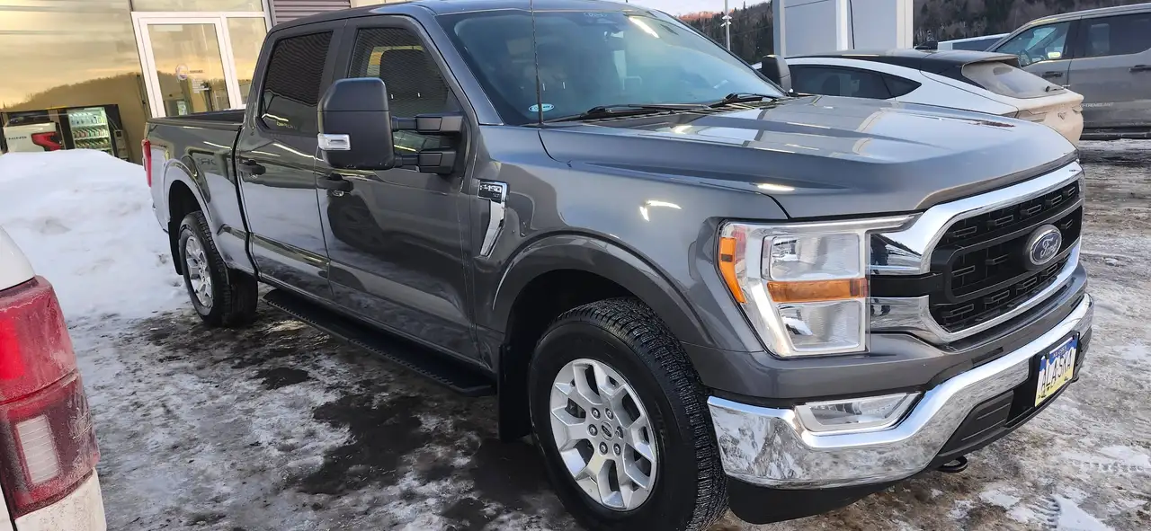 2022 Ford F 150 XLT — photo 1
