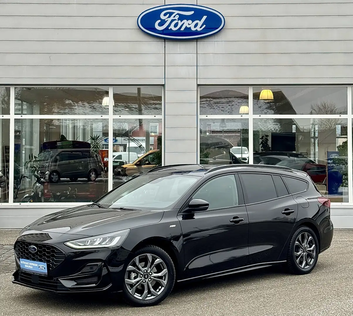 Ford Focus ST-Line - WinterPaket - Automatik Schwarz - 1