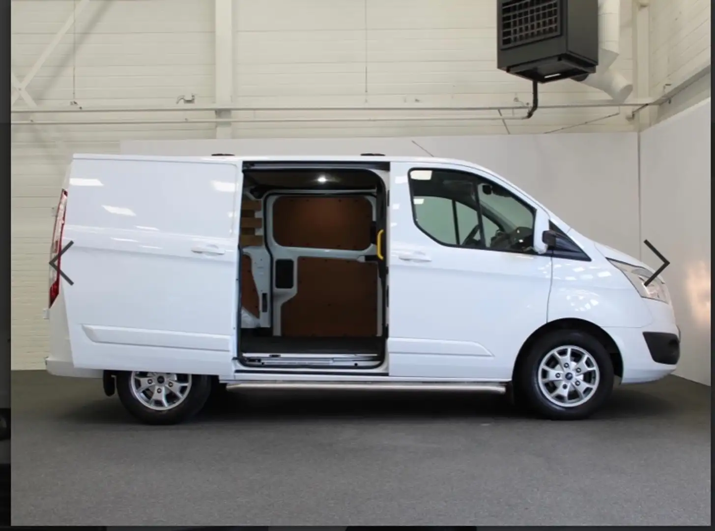 Ford Transit Custom Transit Custom 270 2.2 TDCI L1H1 Limited Wit - 2