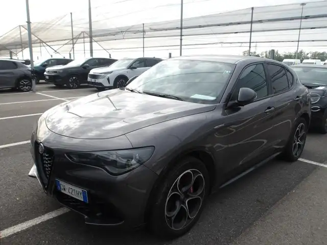 Alfa Romeo Stelvio MY24 2.2 Turbo Diesel 210 CV Veloce