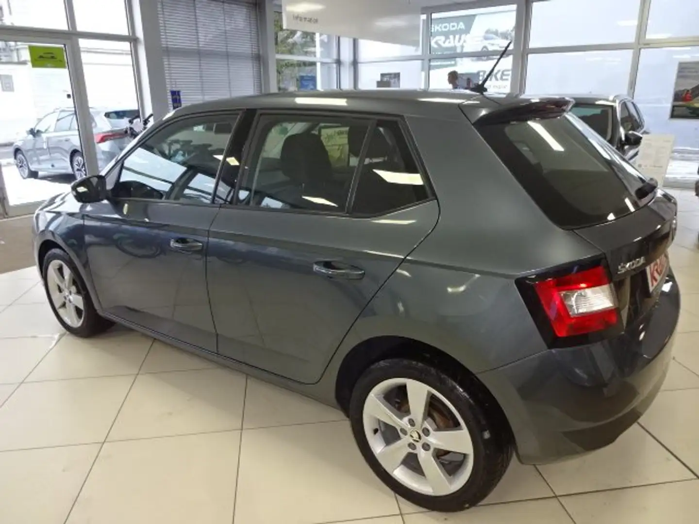 Skoda Fabia Sondermodell "Cool Edition" Grau - 2