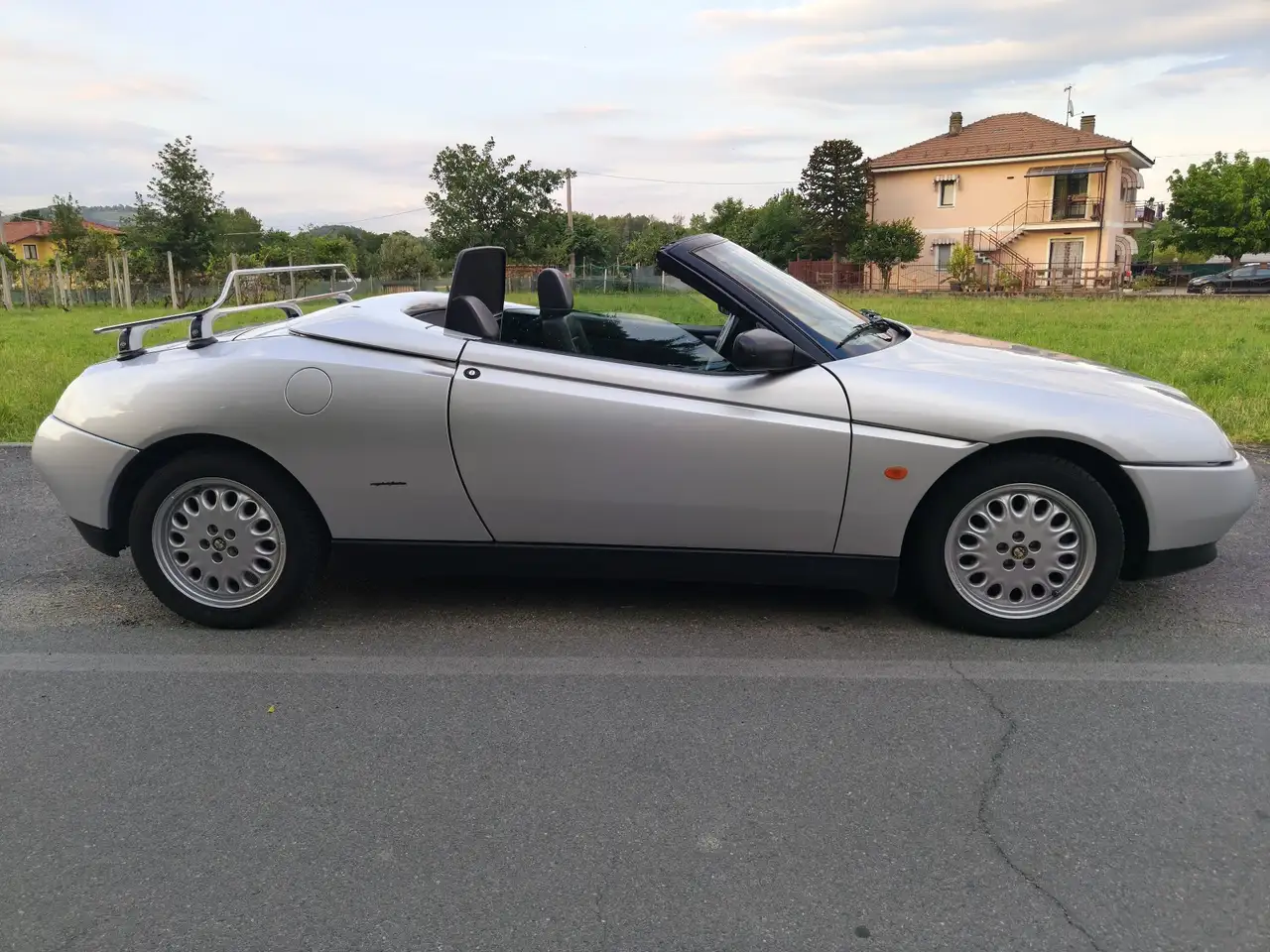 Alfa Romeo Spider 2.0 ts 16v, foto 1