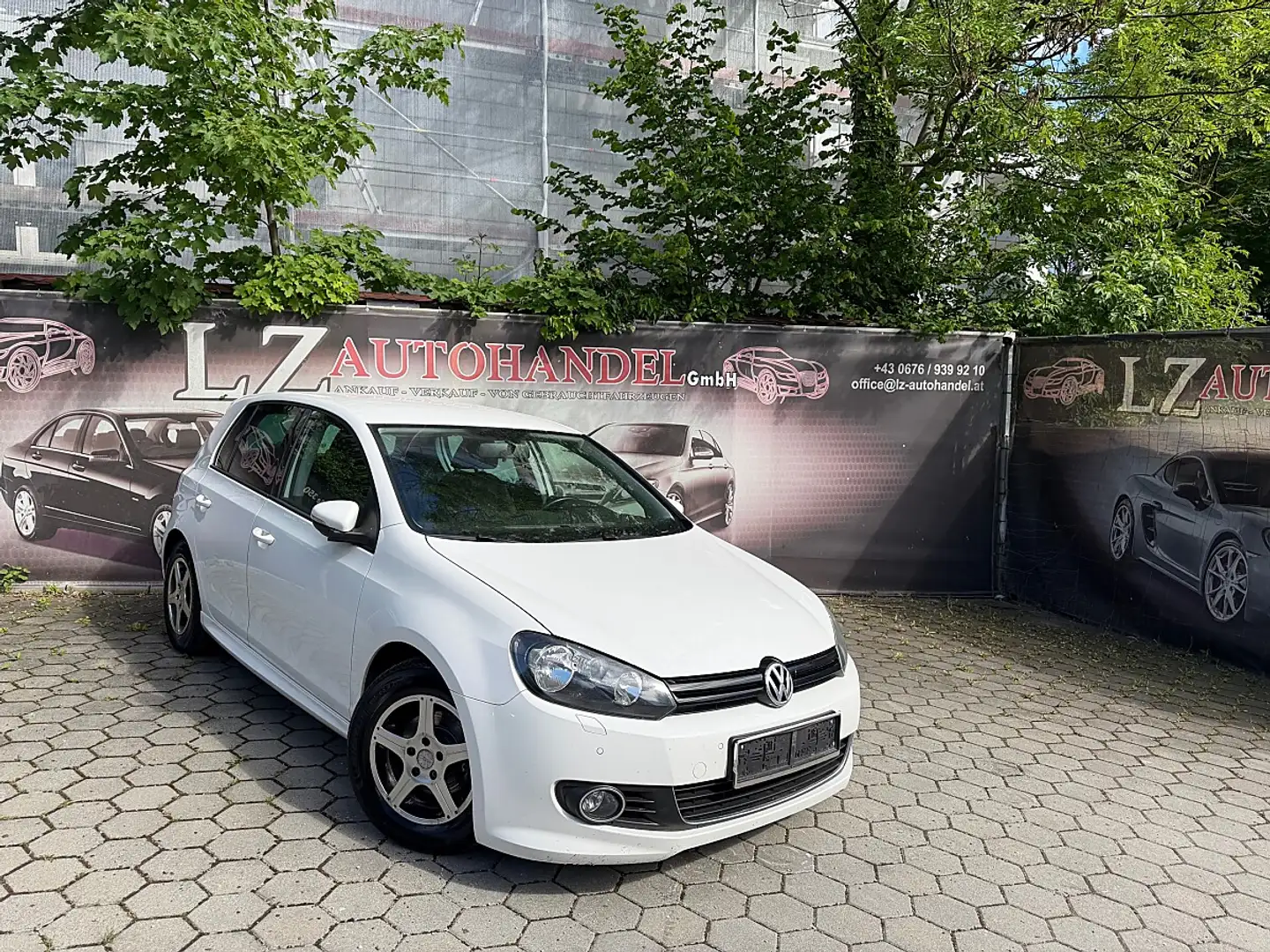 Volkswagen Golf R abbit Jubiläum 1,2 TSI Weiß - 1
