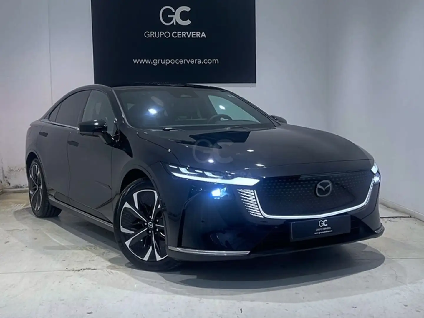 Mazda 6 6e EV Gran Autonomía Takumi 245 Schwarz - 2