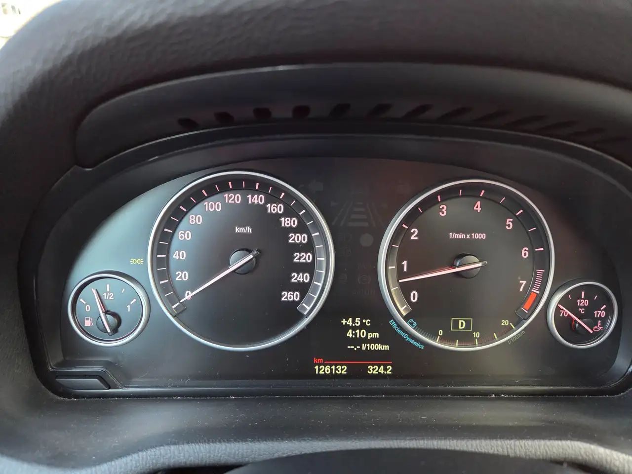 BMW X3 снимка BMW X3