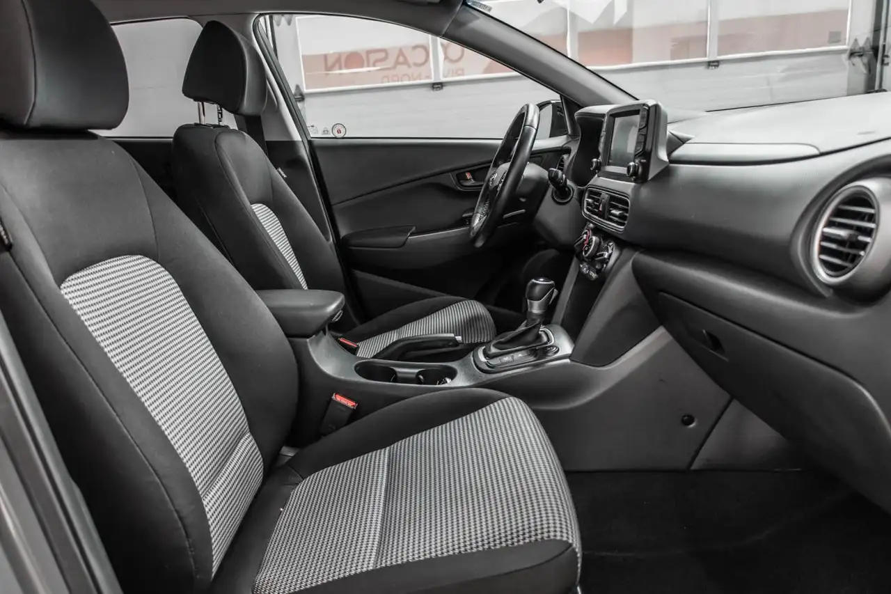 Hyundai KONA photo Hyundai KONA