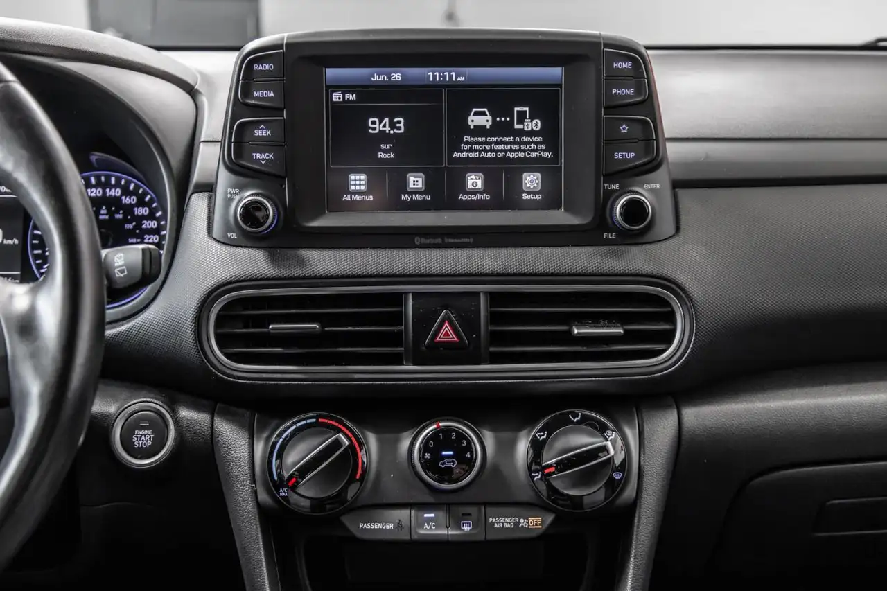 Hyundai KONA photo Hyundai KONA