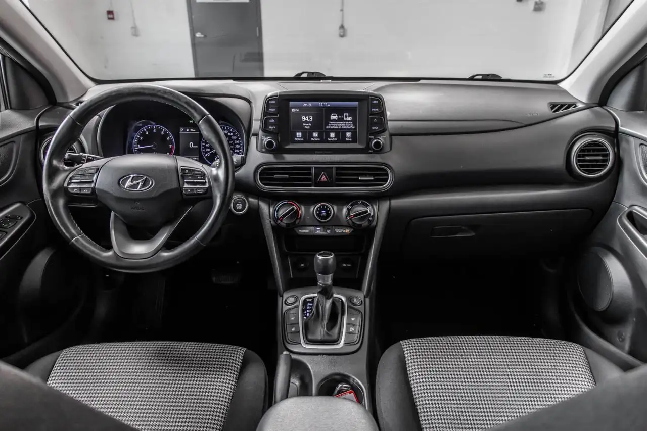 Hyundai KONA photo Hyundai KONA