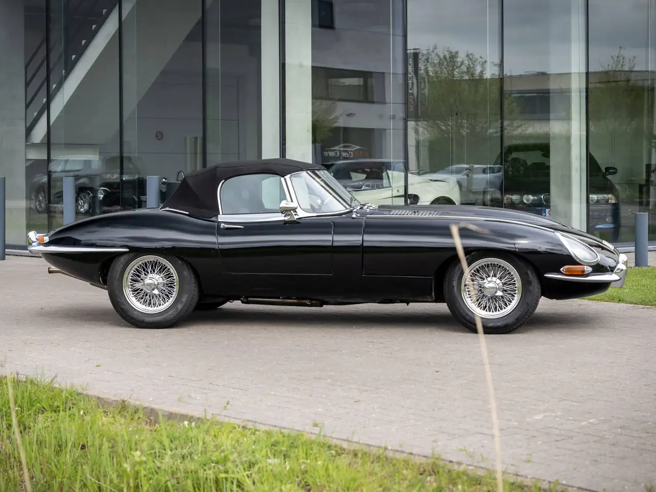 Jaguar E-Type 4.2 cabrio 5 speed, foto 4