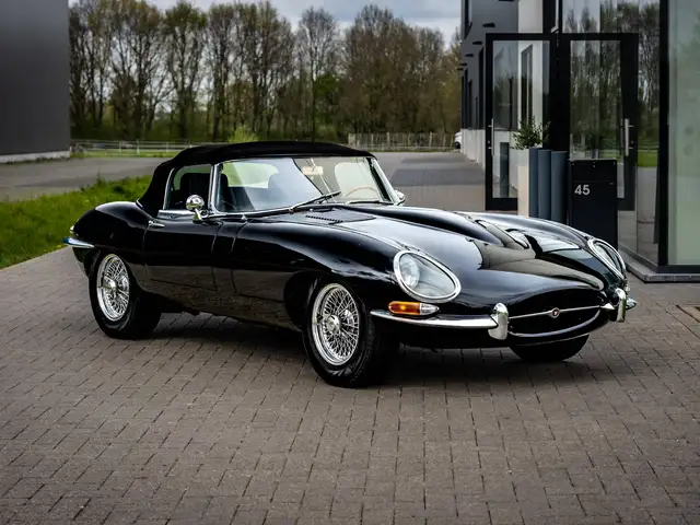 Jaguar E-Type 4.2 cabrio 5 speed