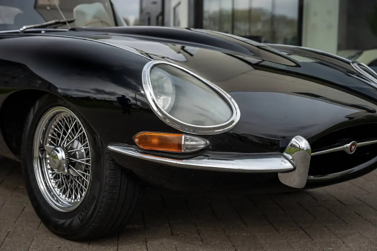 Jaguar E-Type 4.2 cabrio 5 speed, foto 10